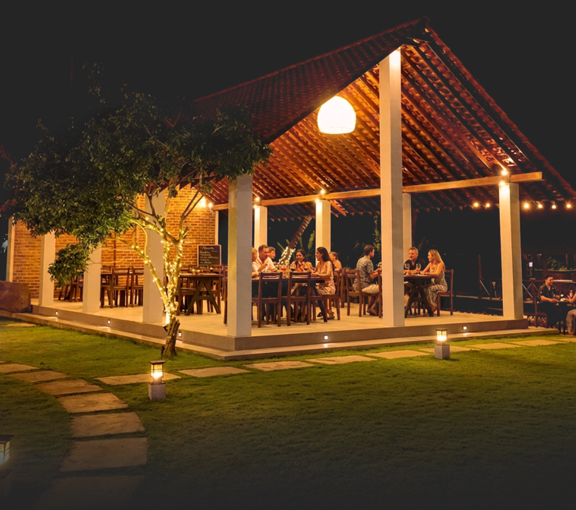 fishpark restaurant at night